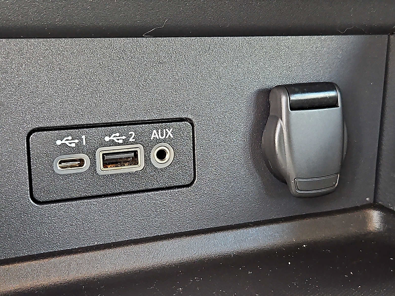 Used 2021 Nissan Sentra SV FWD image 24