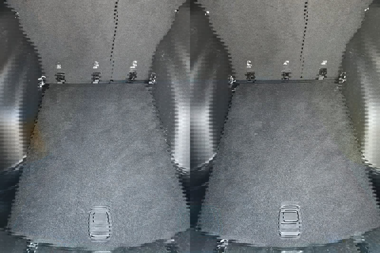 Used 2024 Jeep Compass Latitude image 17