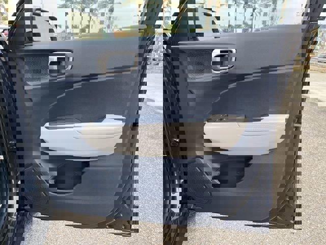 New 2026 Hyundai Venue SEL image 36