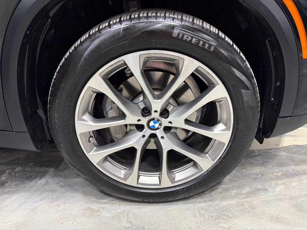 Used 2019 BMW X5 xDrive40i w/ Convenience Package image 28
