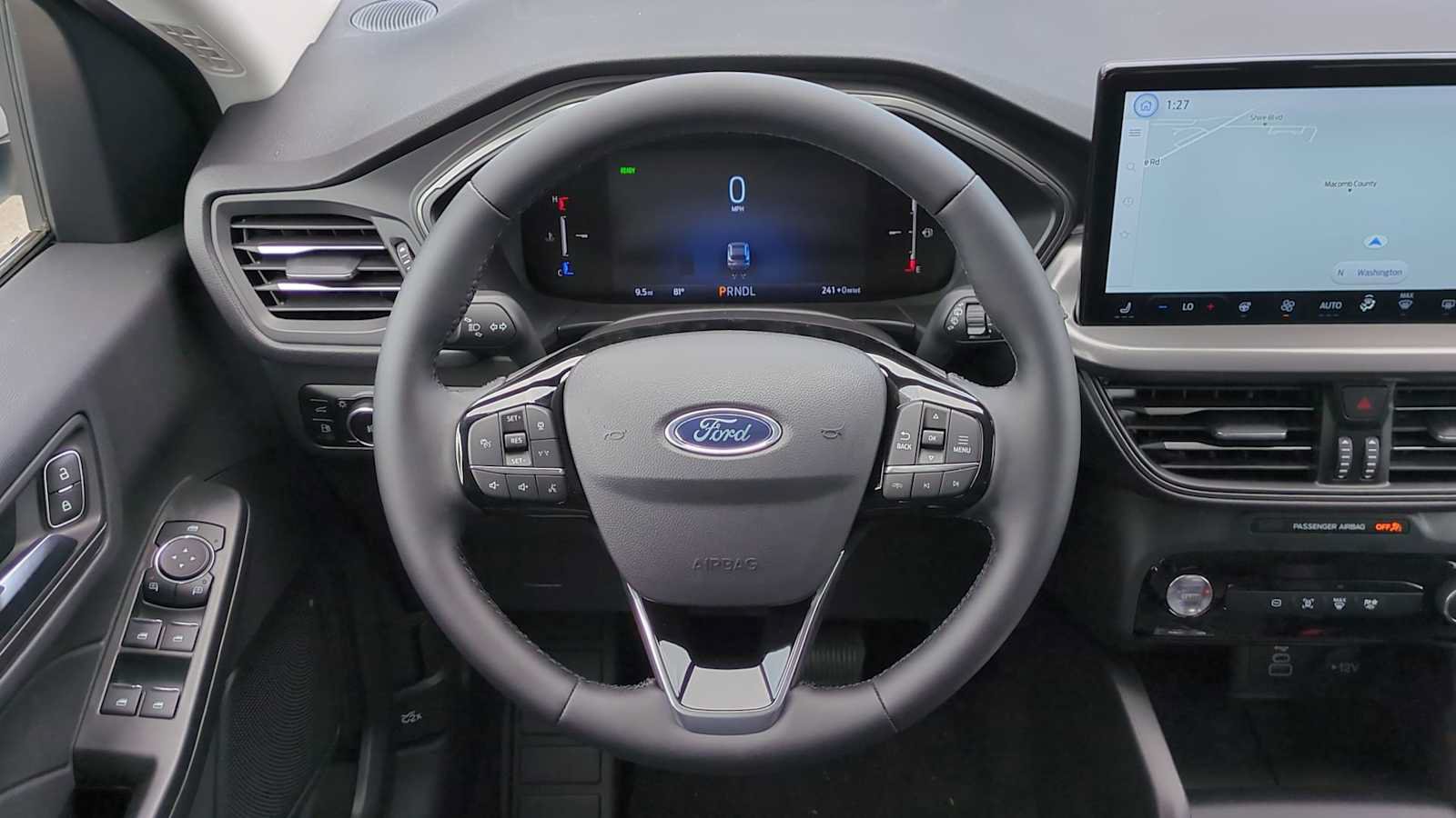 New 2025 Ford Escape SE FWD image 18