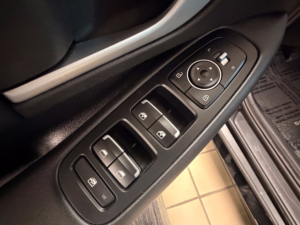 Certified 2026 Hyundai Sonata SEL FWD image 11