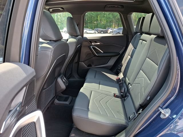 Used 2024 BMW X1 xDrive28i w/ Convenience Package AWD/4WD image 12