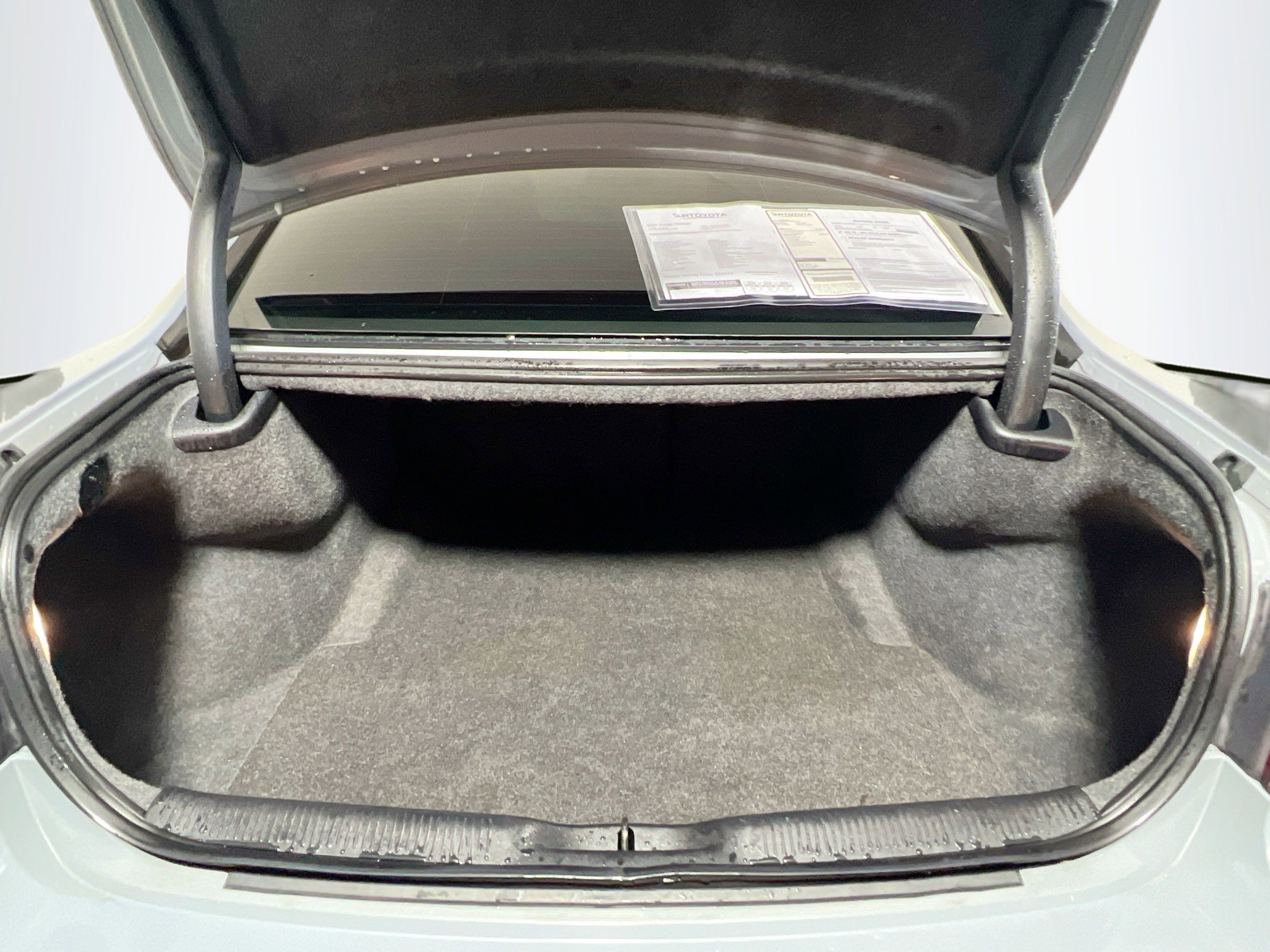 Used 2021 Dodge Charger R/T image 33