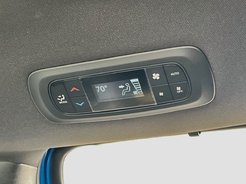New 2027 Chrysler Pacifica Select FWD image 23