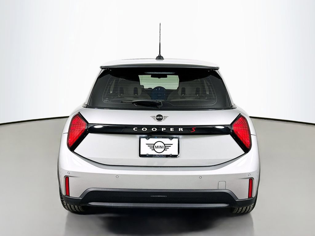 Certified 2025 MINI Cooper S image 6