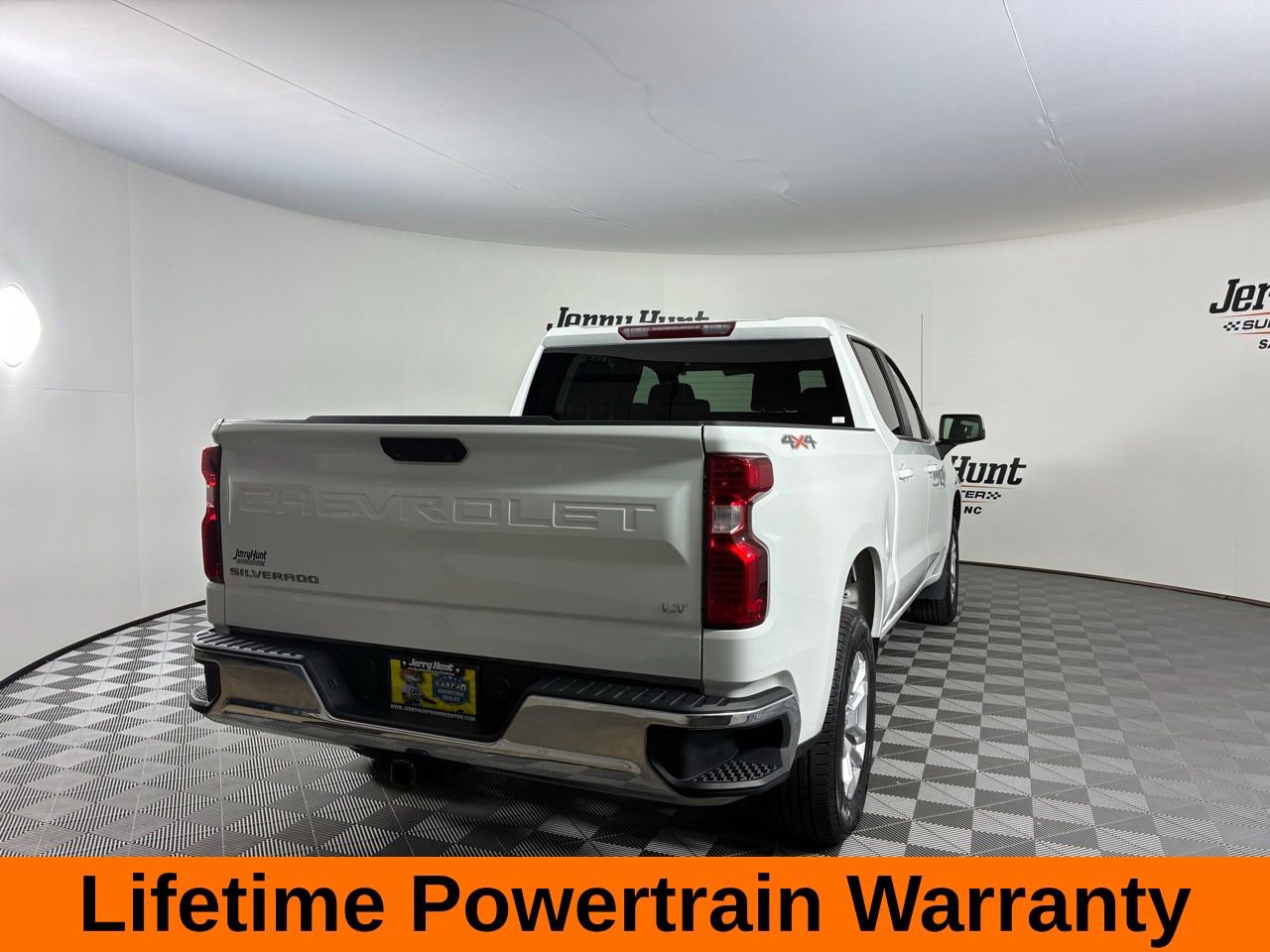 Used 2023 Chevrolet Silverado 1500 LT image 9