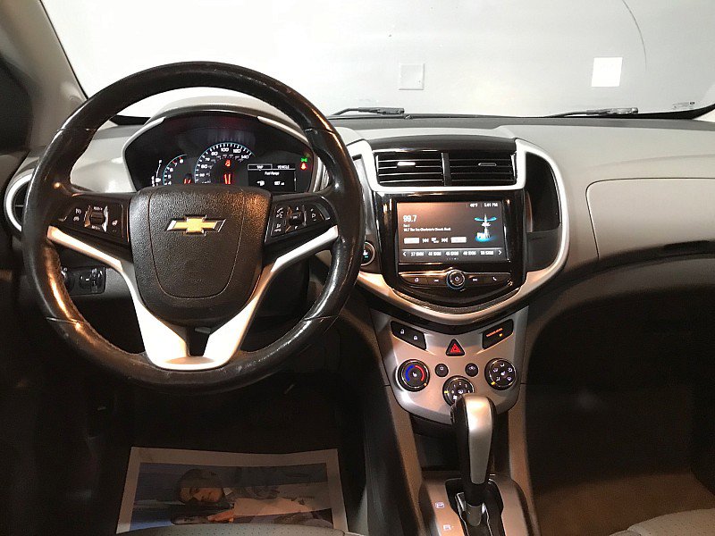 Used 2017 Chevrolet Sonic Premier image 21