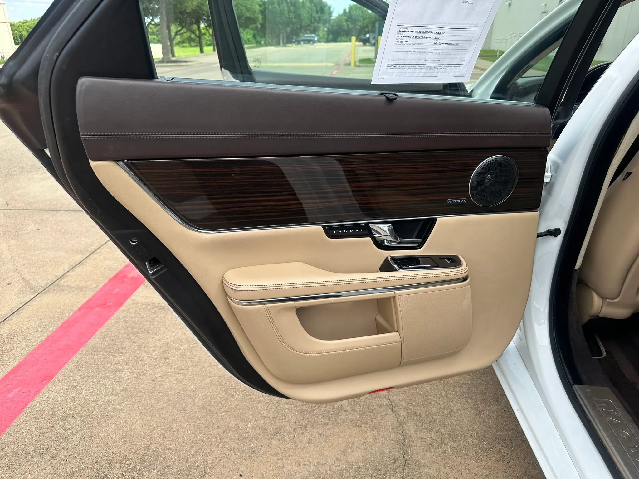 Used 2013 Jaguar XJ L Portfolio RWD image 20