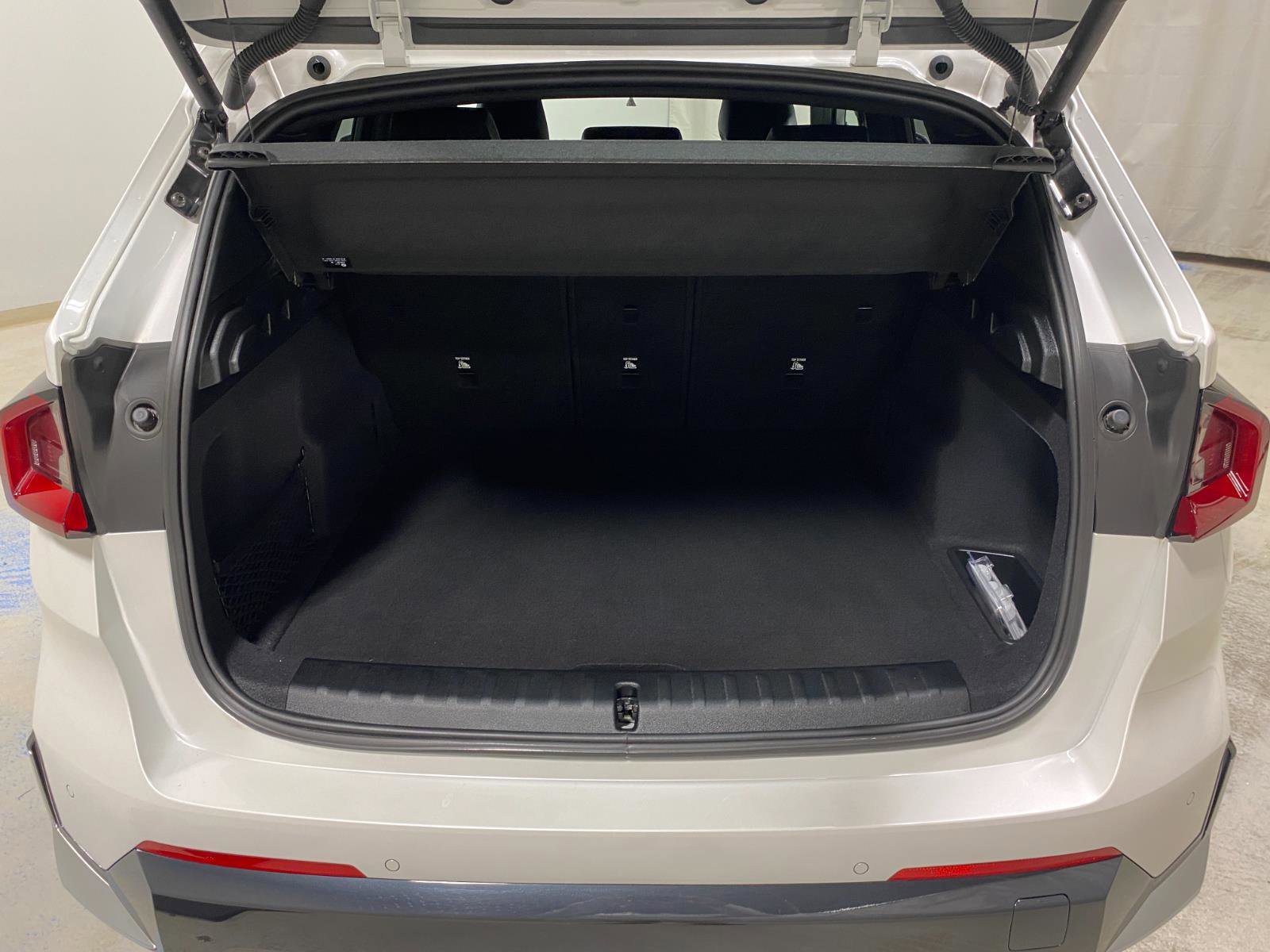 Certified 2025 BMW X1 xDrive28i w/ Convenience Package image 29