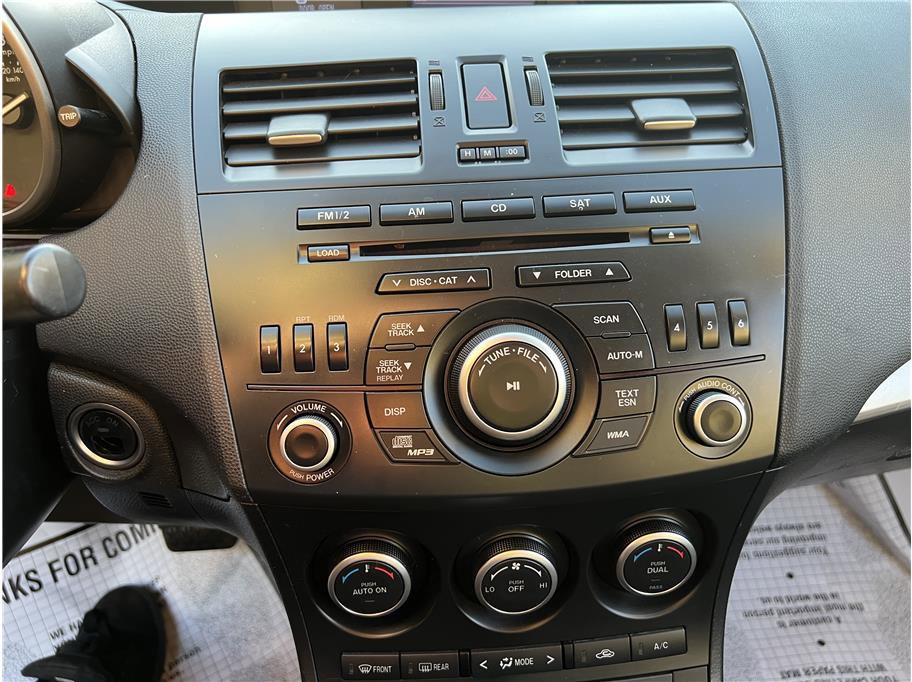 Used 2013 MAZDA MAZDA3 i Touring image 14