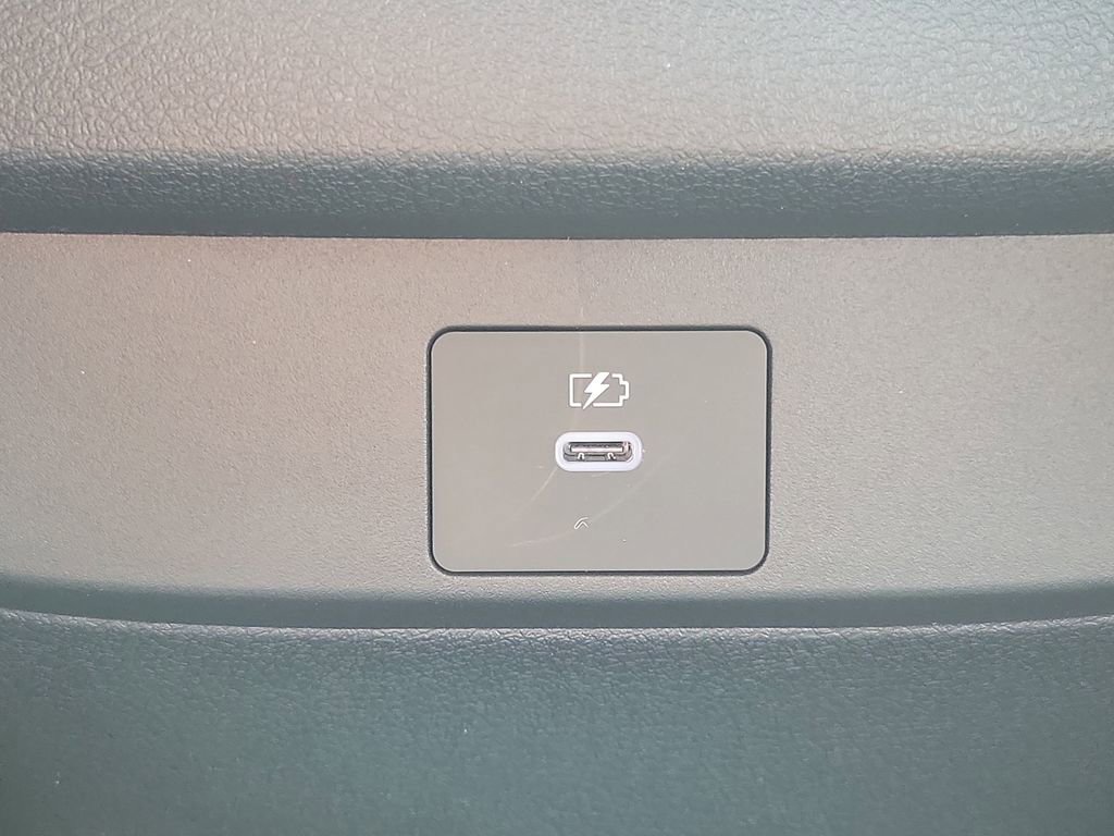 New 2026 Nissan Sentra SR w/ SR Premium Package image 17