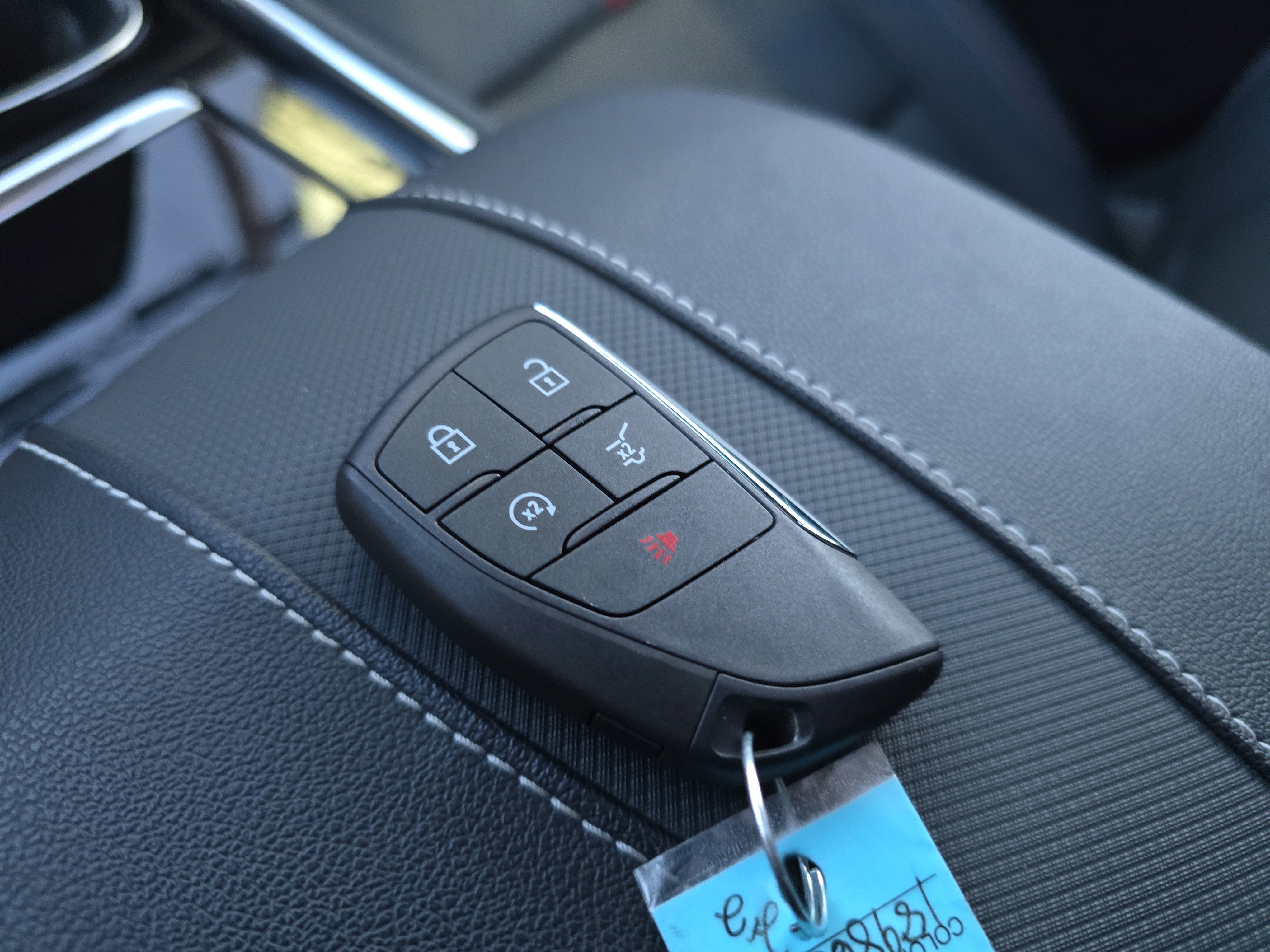 Used 2024 Chevrolet Traverse RS w/ LPO, Floor Liner Package image 37