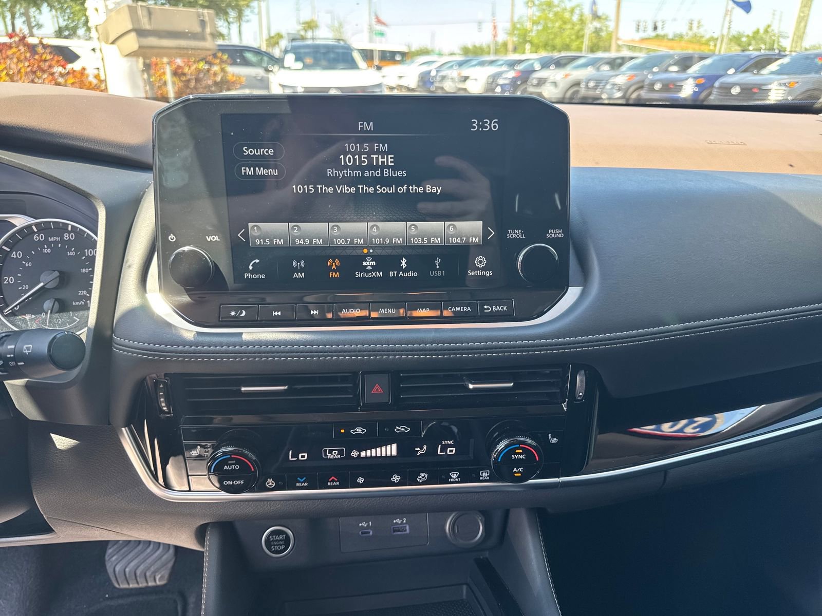 Certified 2023 Nissan Rogue SL w/ SL Premium Package FWD image 19
