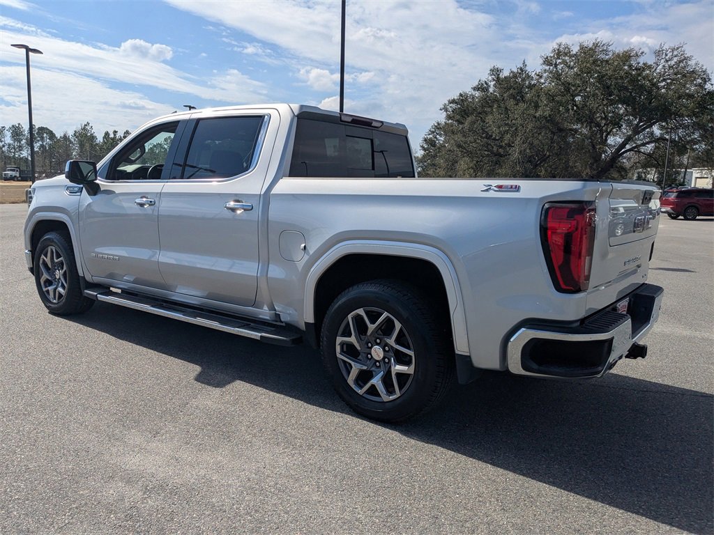 Used 2022 GMC Sierra 1500 SLT w/ SLT Premium Plus Package image 6