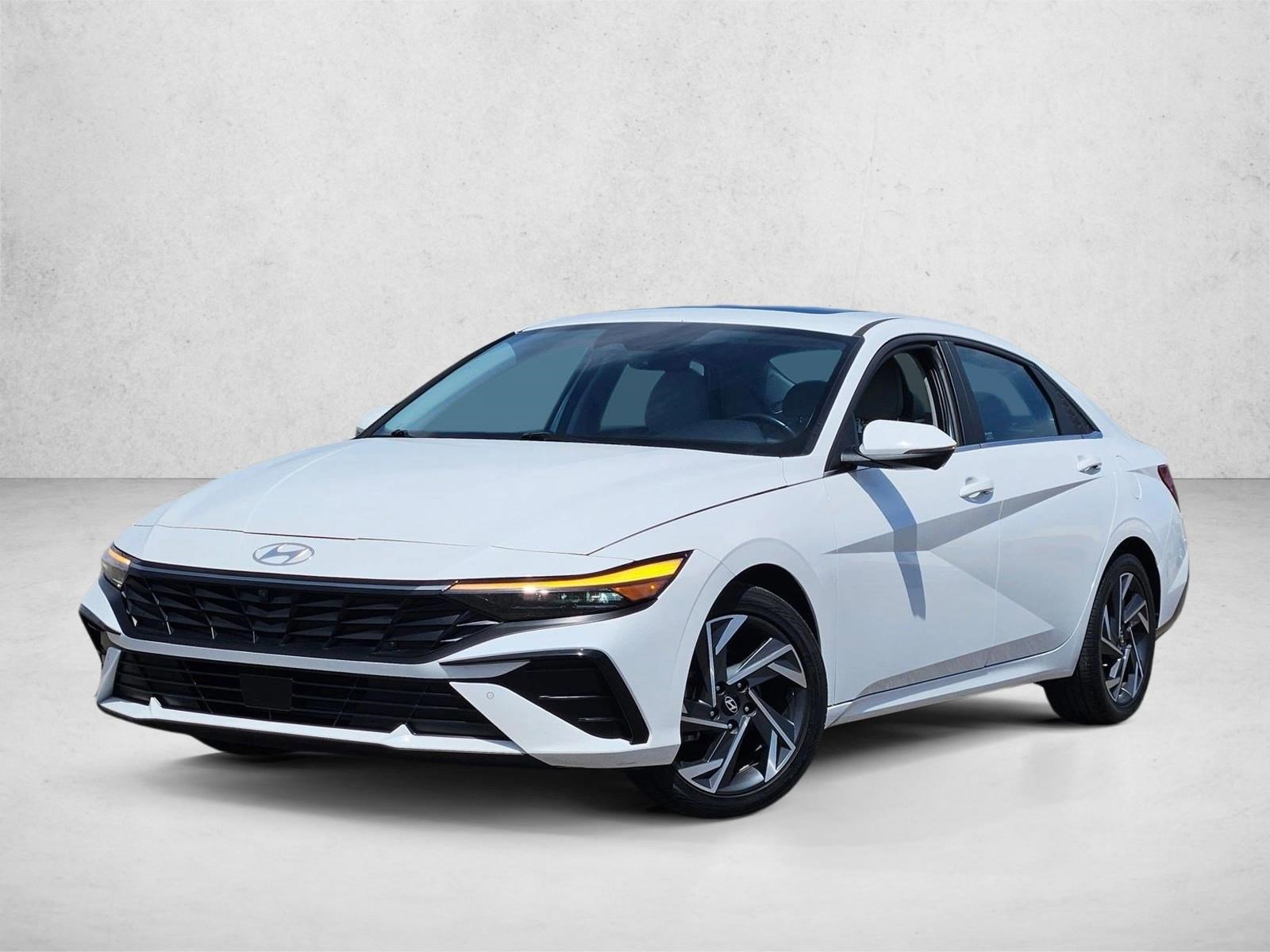 Used 2024 Hyundai Elantra Limited FWD image 1