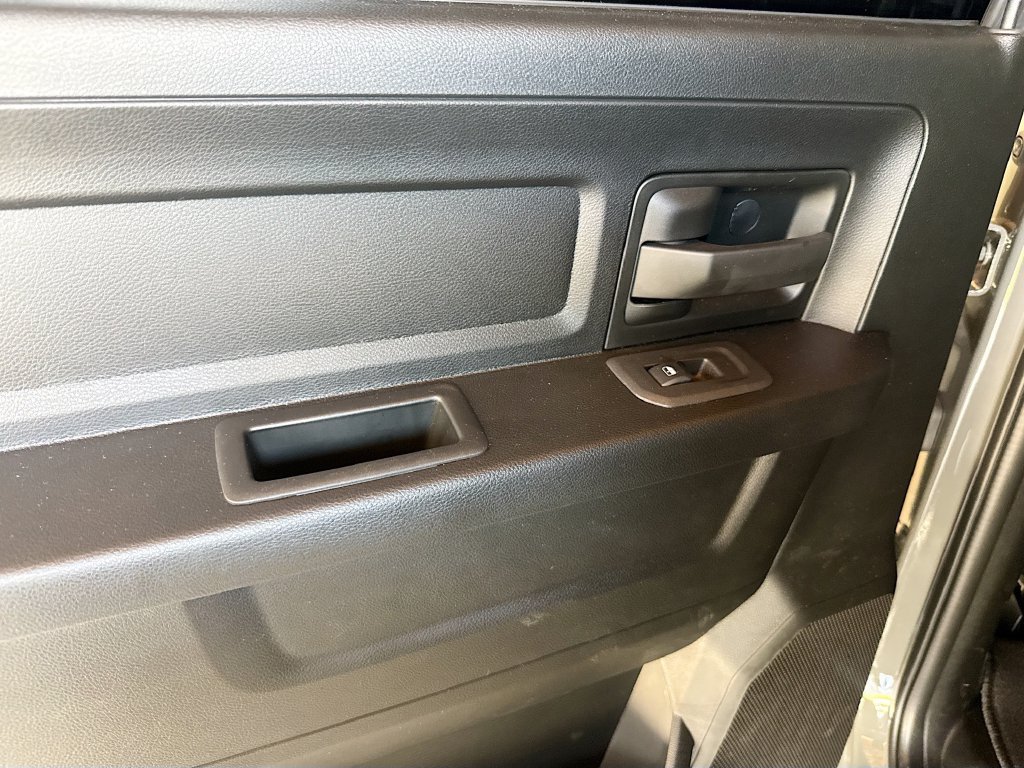 New 2026 RAM 2500 Tradesman AWD/4WD image 25