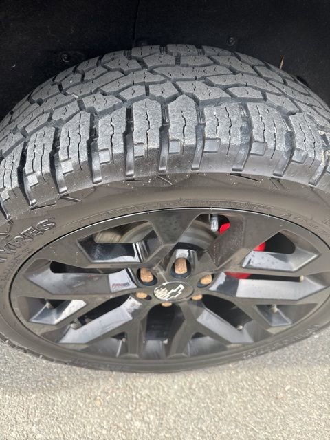 Used 2023 Chevrolet Suburban RST w/ Sport Performance Package image 11