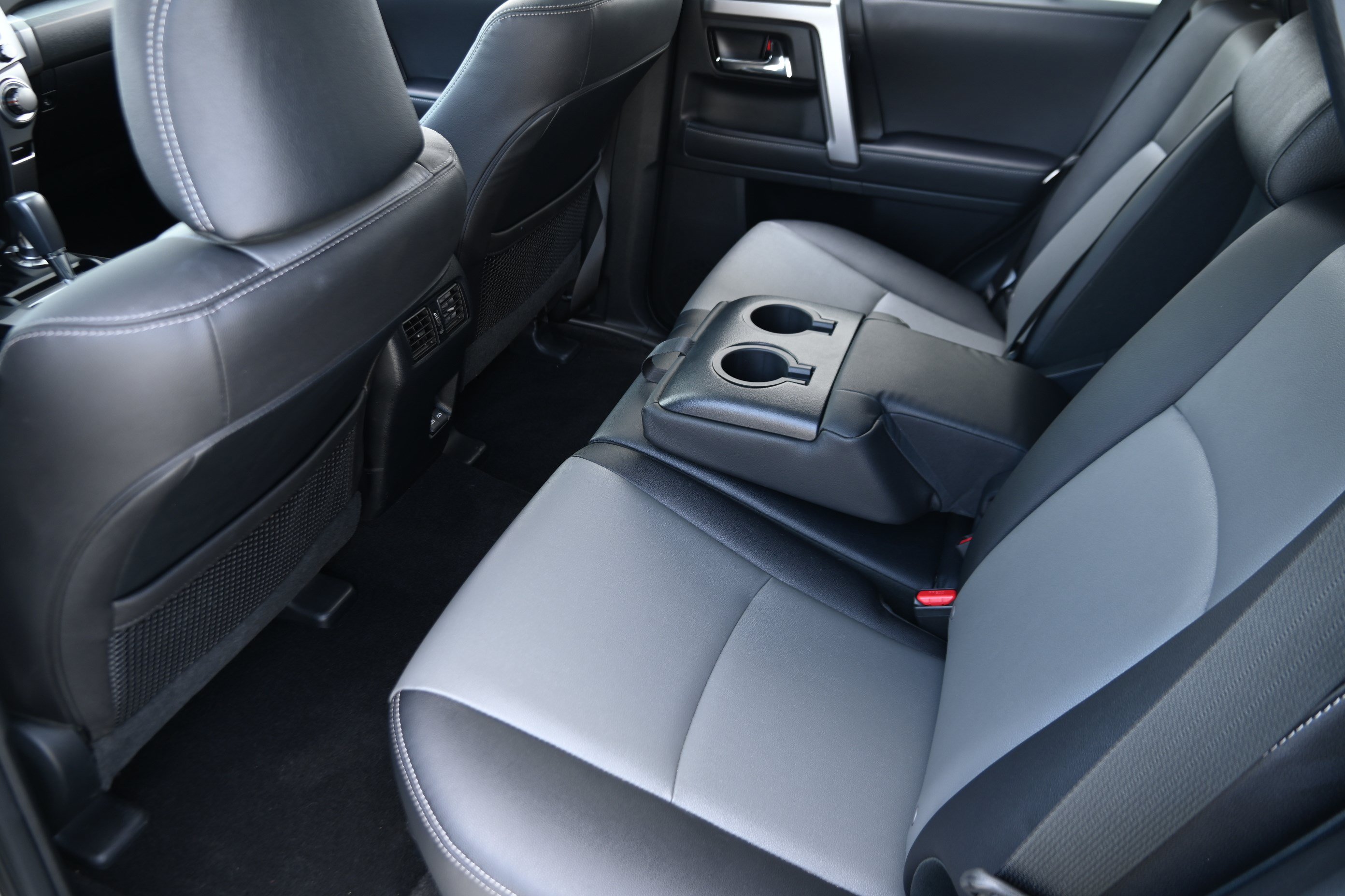 Used 2023 Toyota 4Runner SR5 Premium w/ Moonroof Package AWD/4WD image 12