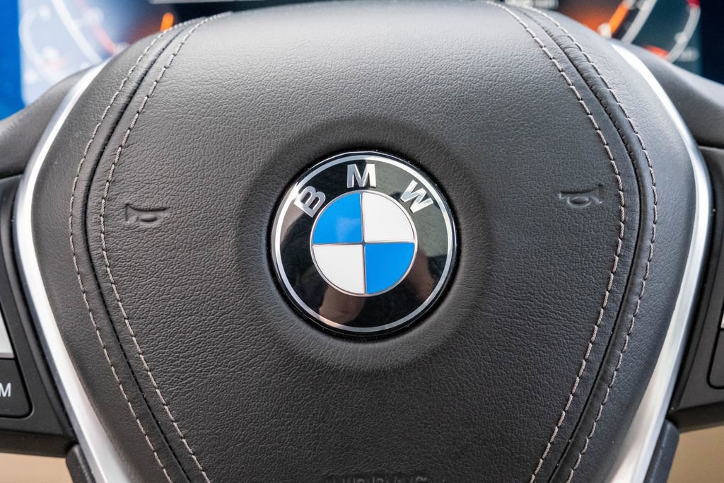 Used 2019 BMW X5 xDrive40i w/ Convenience Package image 24