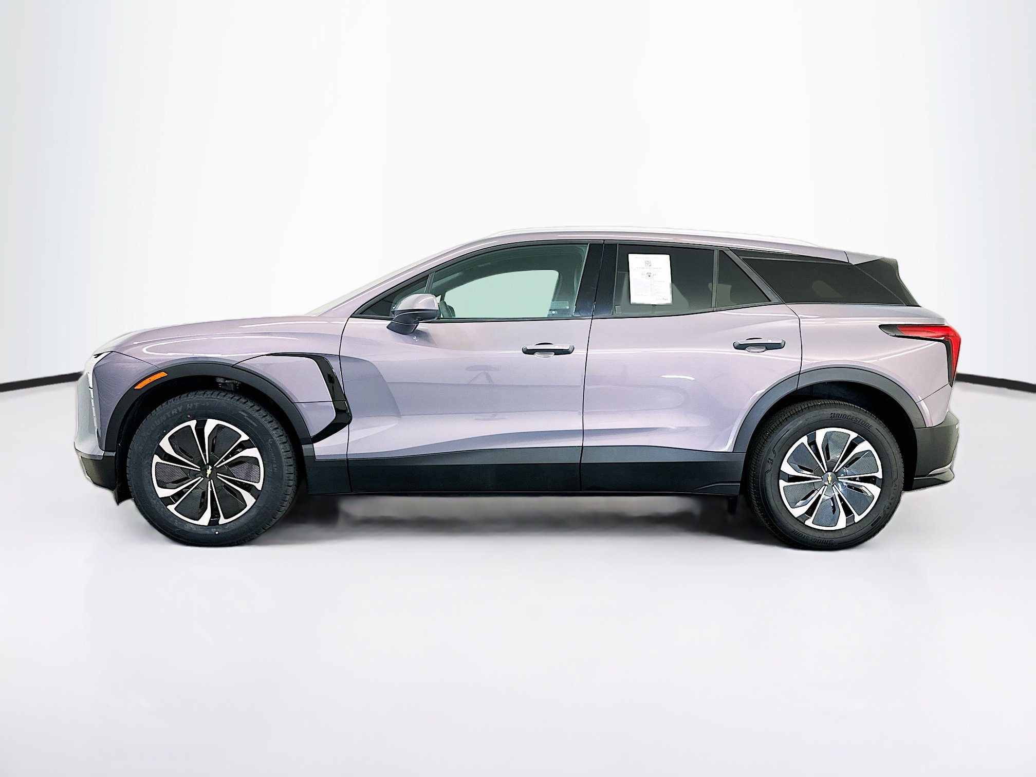 Used 2024 Chevrolet Blazer EV LT AWD/4WD image 4
