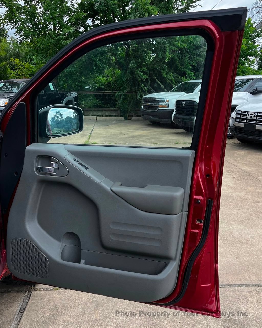 Used 2019 Nissan Frontier SV RWD image 25