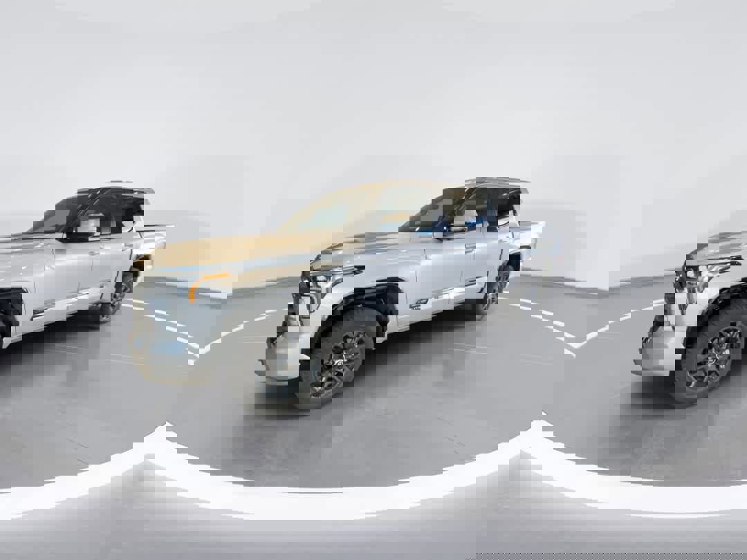 Used 2024 Toyota Tundra Platinum image 4