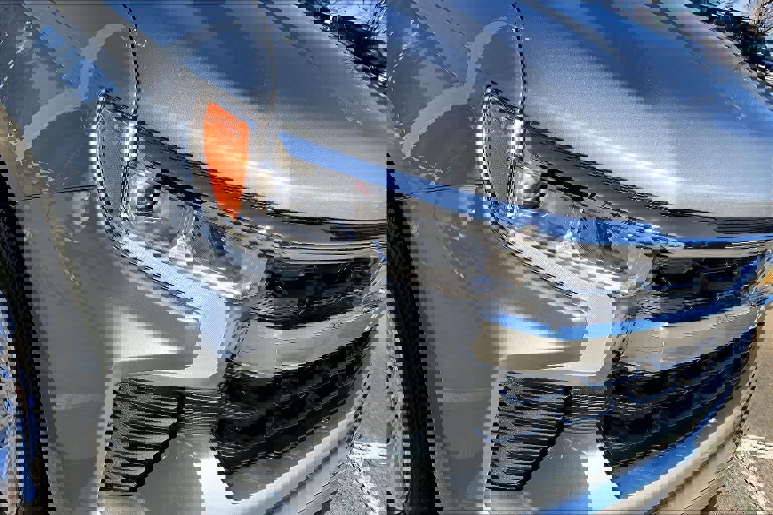 Used 2025 Chevrolet Silverado 1500 LT image 25