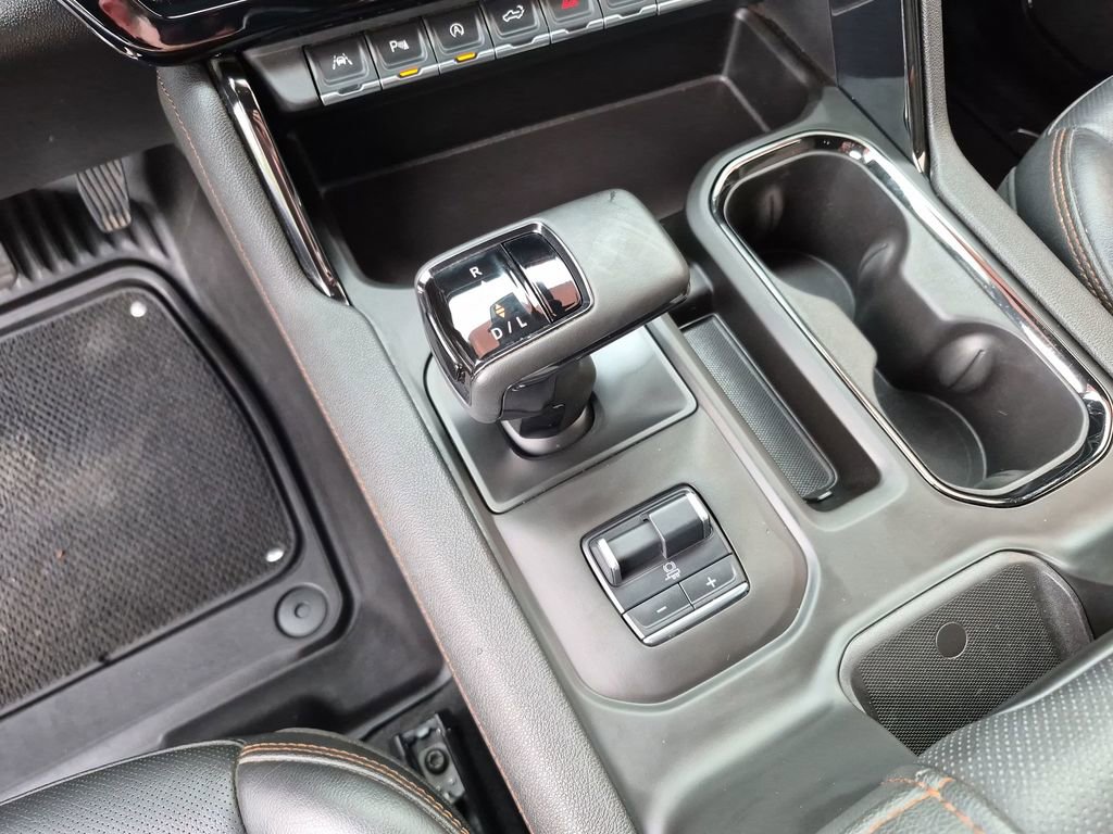 Used 2024 GMC Sierra 1500 AT4 w/ Technology Package AWD/4WD image 31