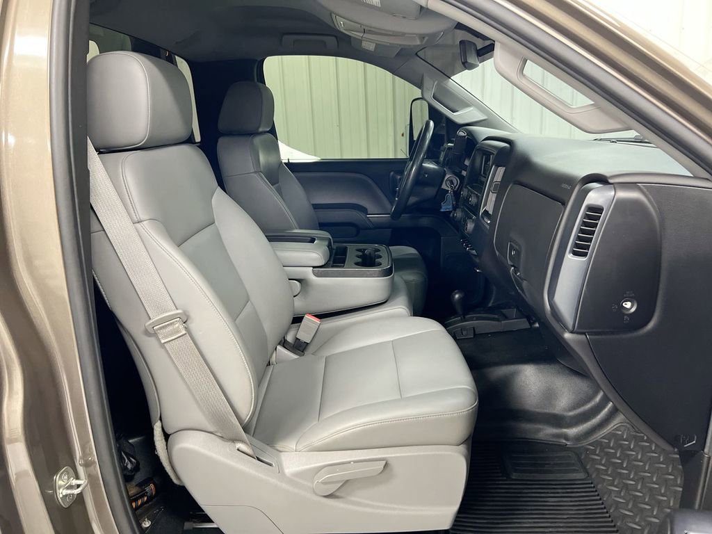 Used 2015 Chevrolet Silverado 3500 W/T w/ WT Convenience Package AWD/4WD image 15