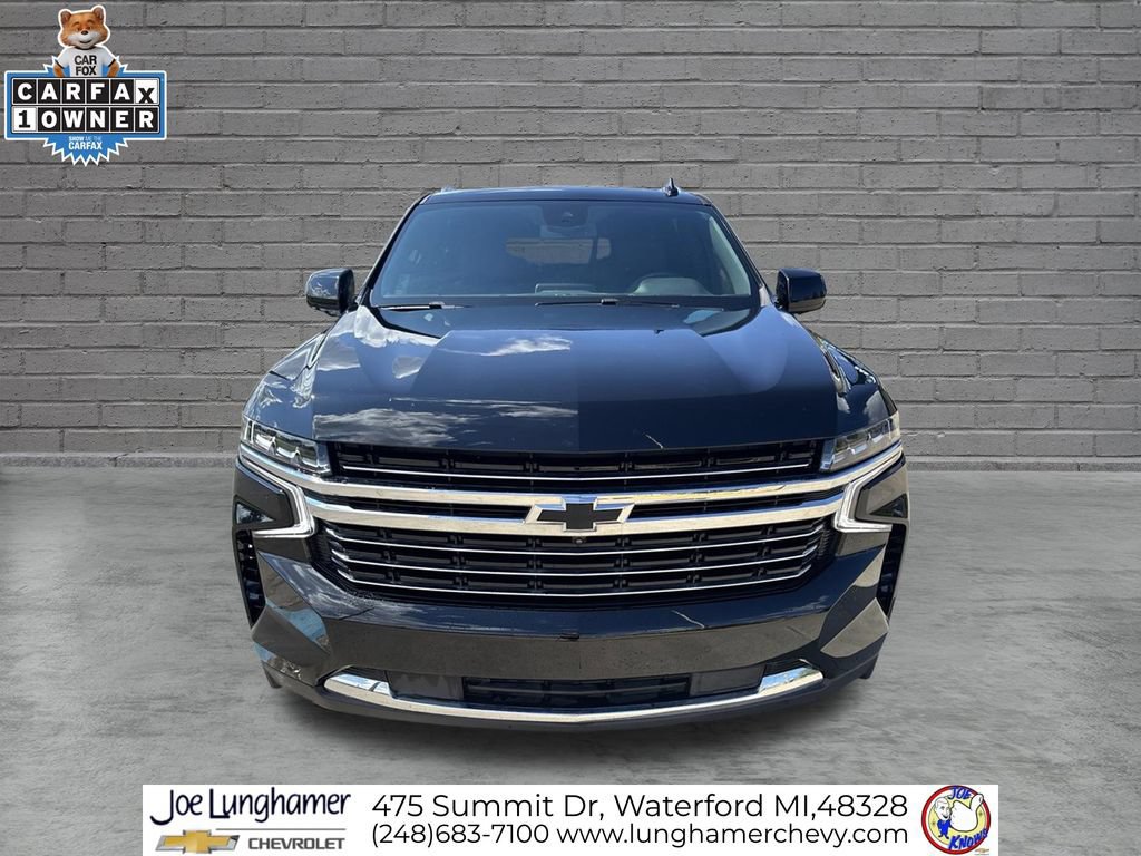 Used 2024 Chevrolet Suburban LT w/ LT Signature Plus Package AWD/4WD image 9