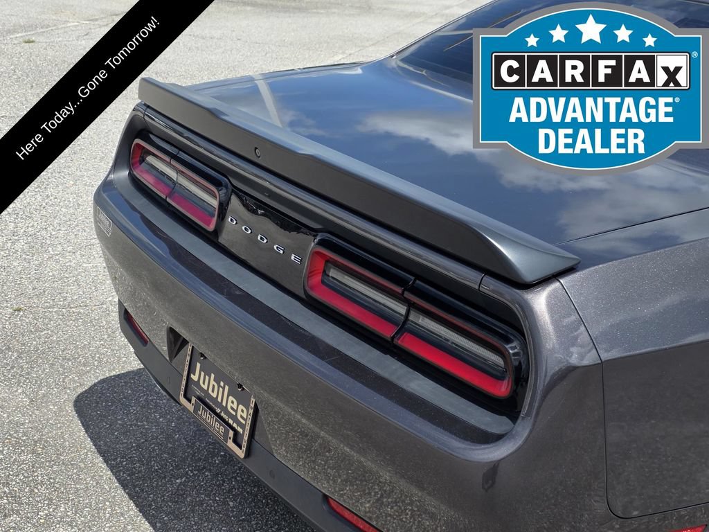 Used 2019 Dodge Challenger R/T Scat Pack w/ Dynamics Package RWD image 31