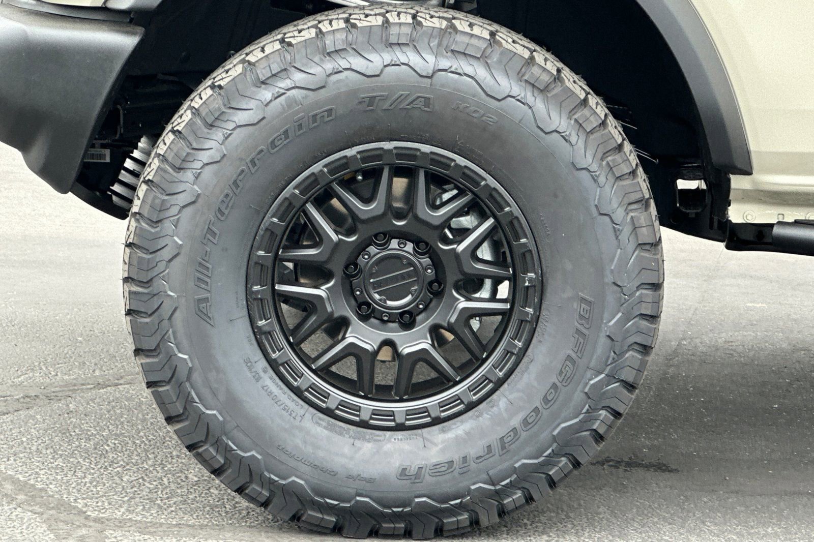 New 2026 Ford Bronco 2-Door image 26