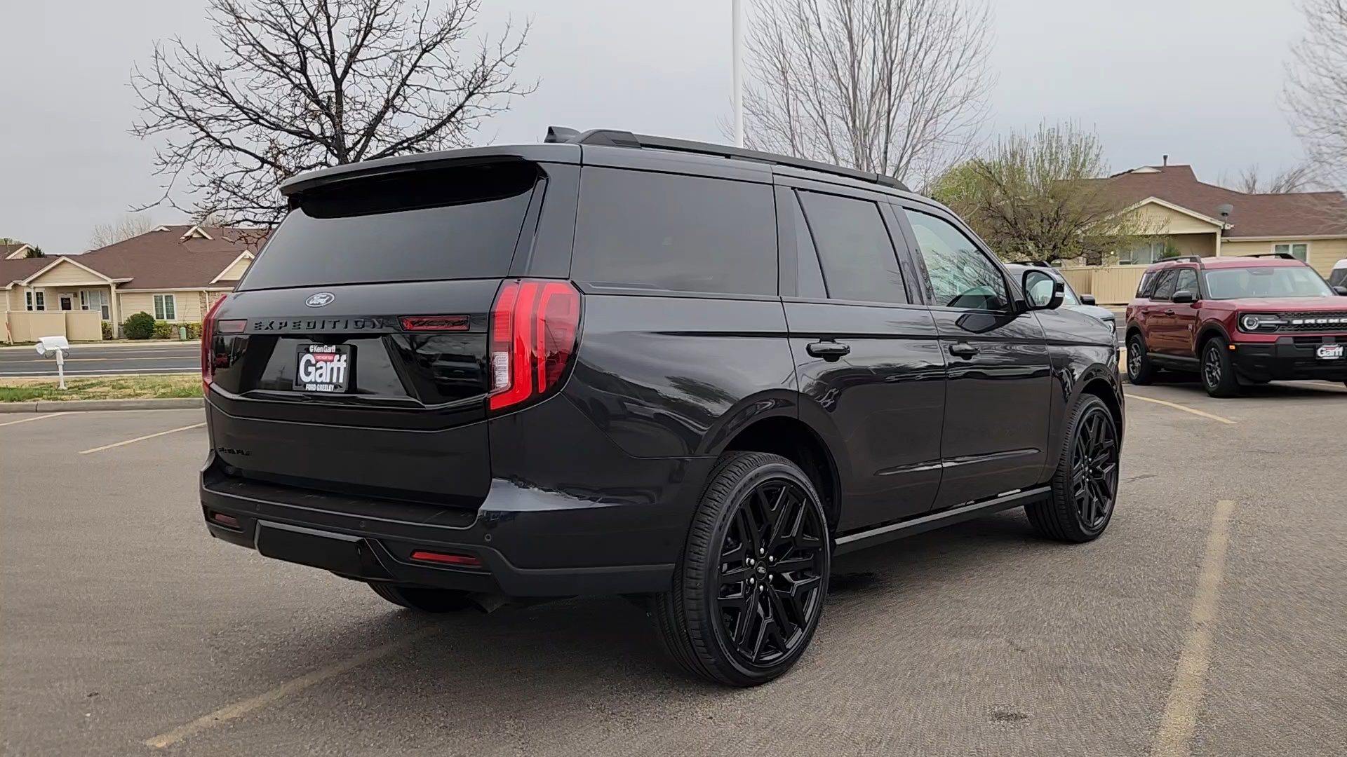 New 2026 Ford Expedition Platinum w/ Stealth Performance Package AWD/4WD image 14
