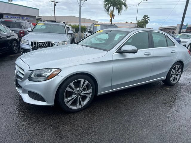 Used 2018 Mercedes-Benz C 300 Sedan image 3