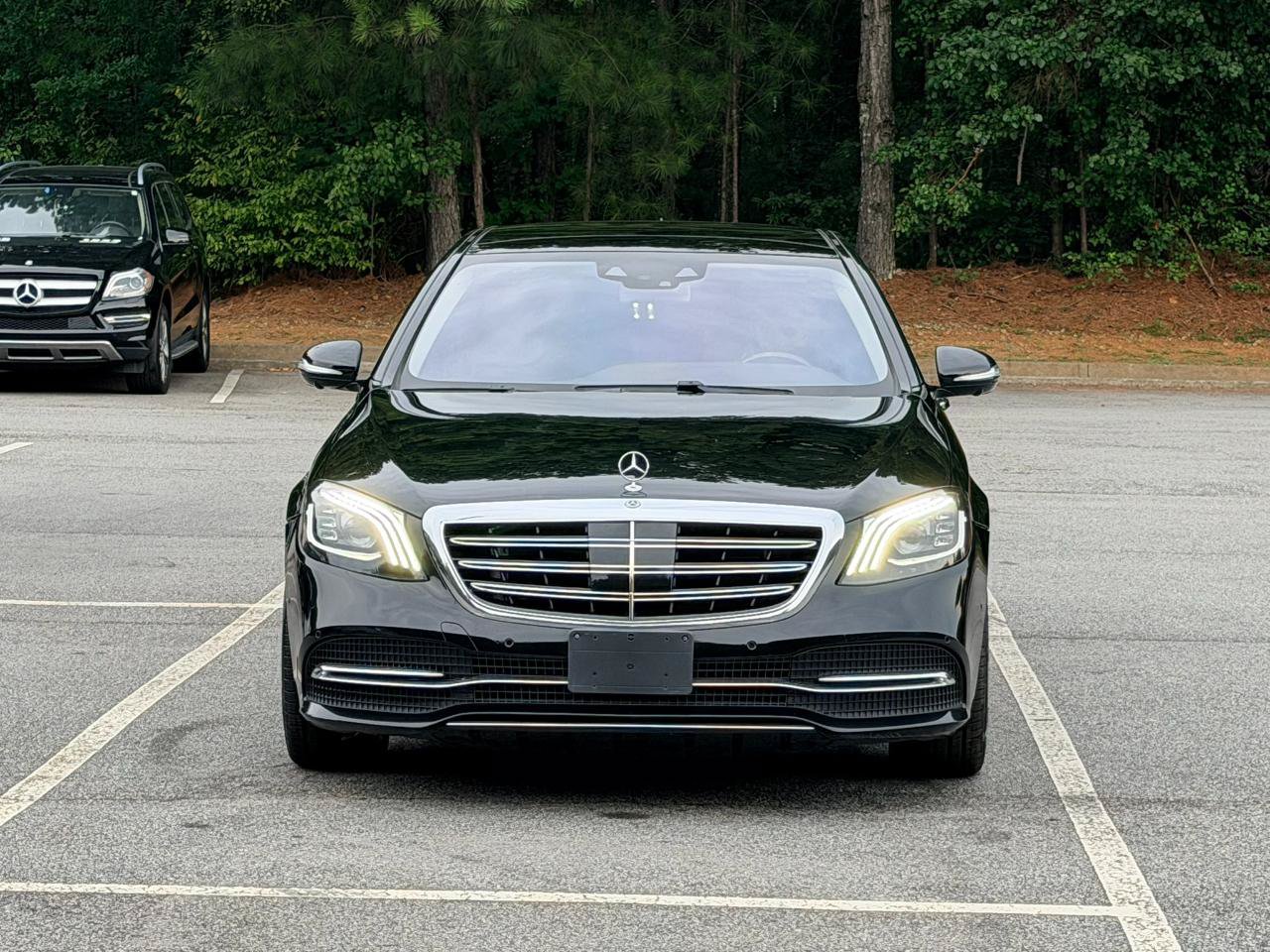 Used 2019 Mercedes-Benz S 560 Sedan w/ Premium Package image 4