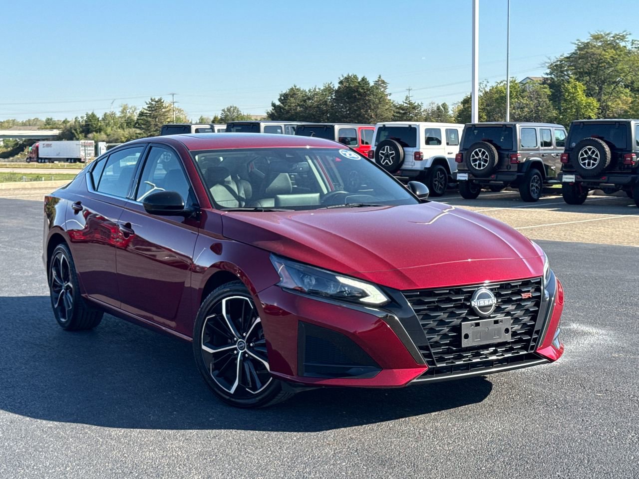 Used 2023 Nissan Altima 2.5 SR
