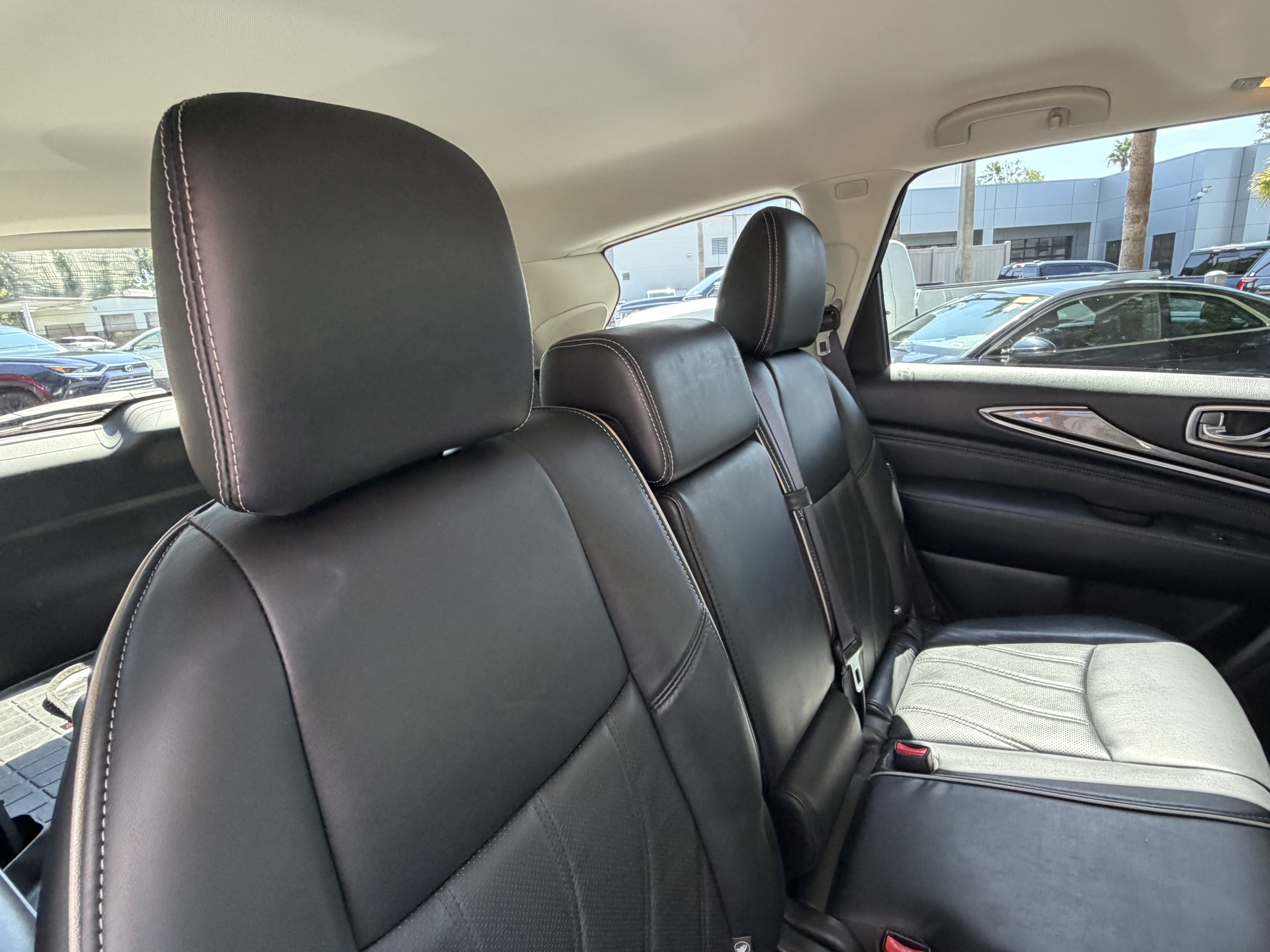 Used 2020 INFINITI QX60 Luxe w/ Essential Package AWD/4WD image 41