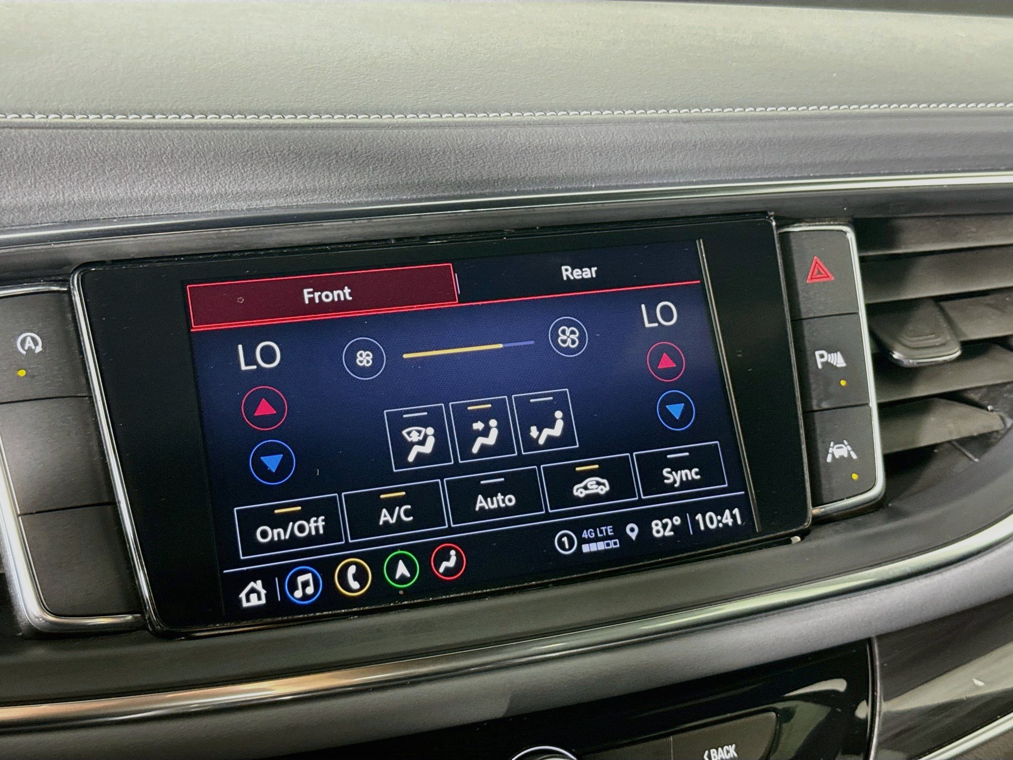 Used 2023 Buick Enclave Essence w/ Experience Buick Package FWD image 16