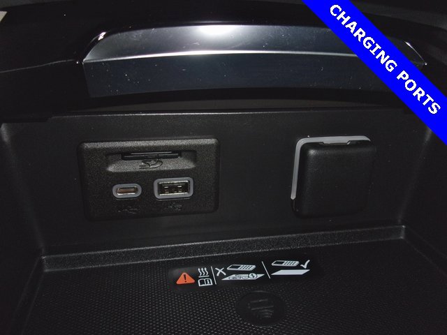 Used 2023 Buick Envision Avenir image 13