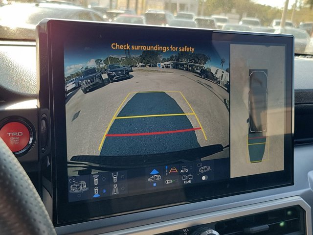 Used 2025 Toyota 4Runner TRD Off-Road Premium image 33