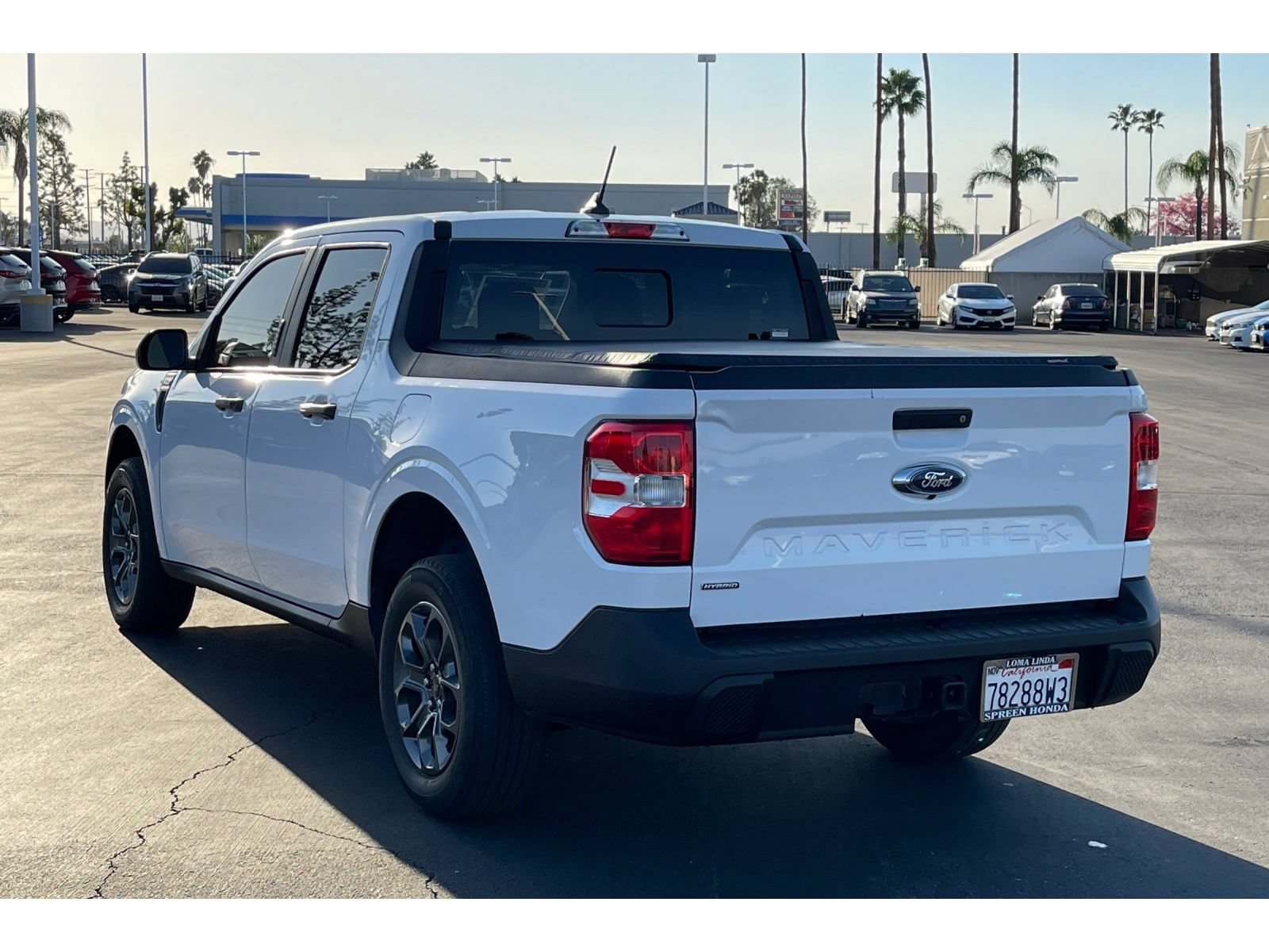 Used 2023 Ford Maverick XLT FWD image 3