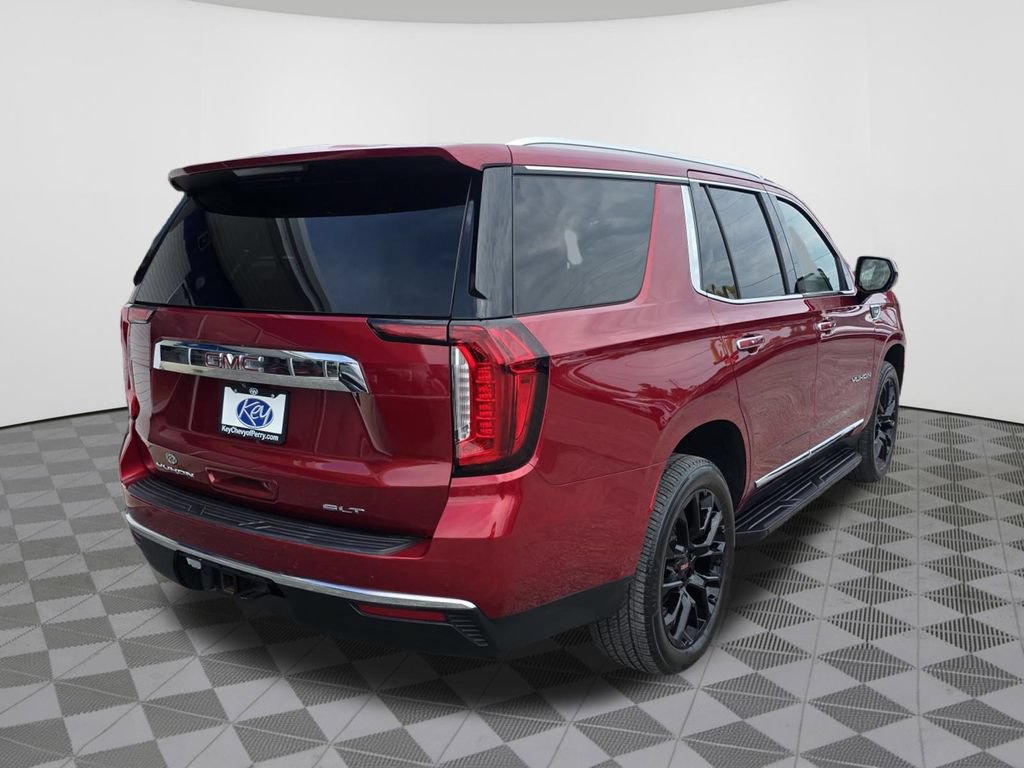 Used 2023 GMC Yukon SLT AWD/4WD image 11