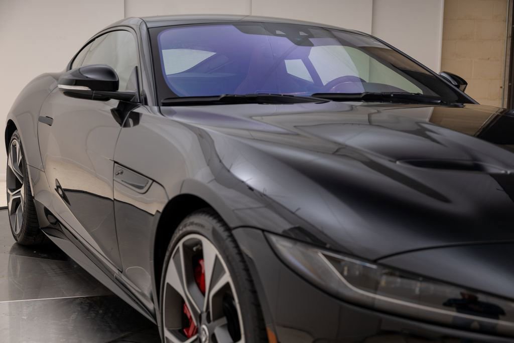 Used 2024 Jaguar F-TYPE R-Dynamic RWD image 9