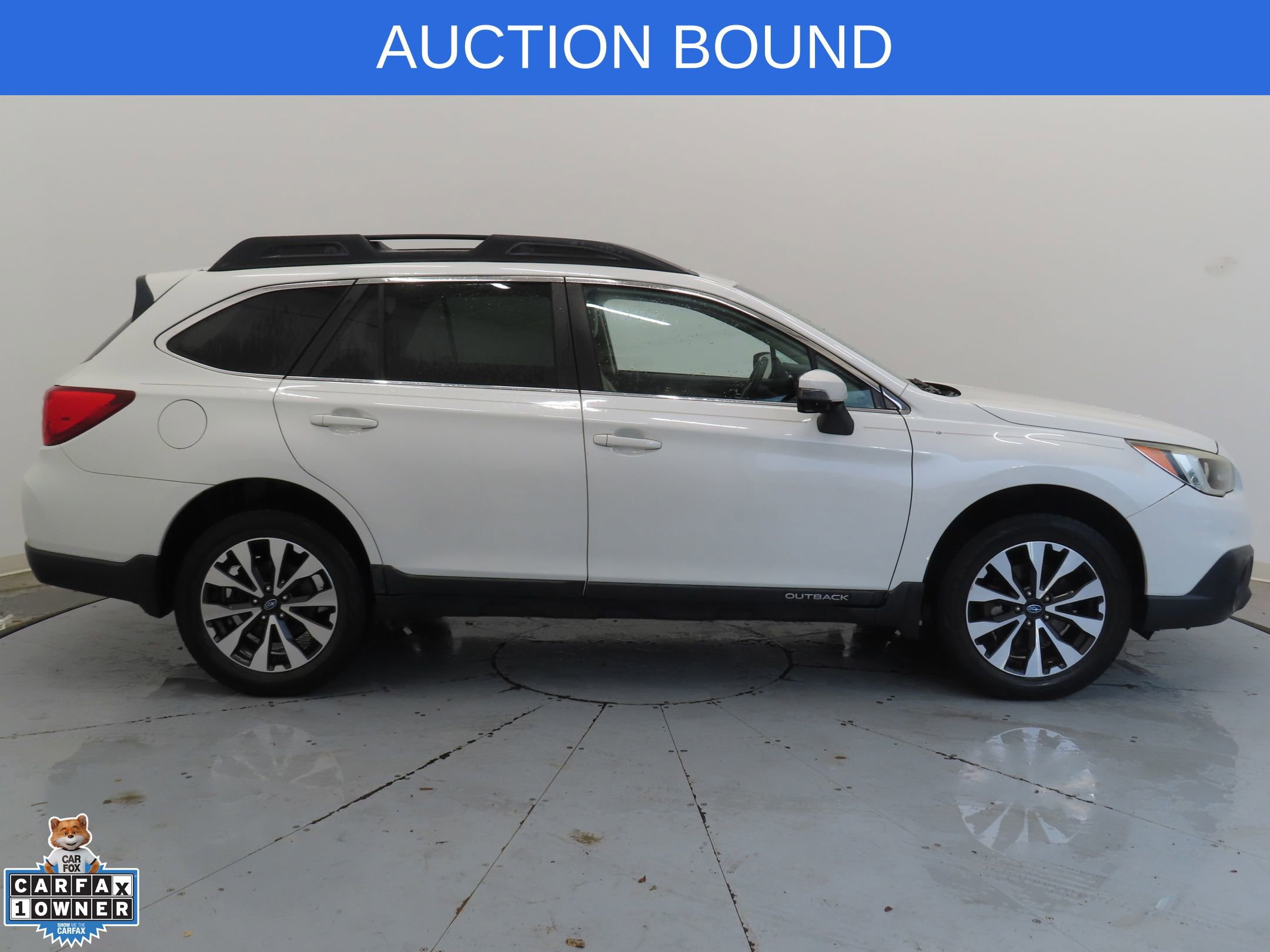 Used 2016 Subaru Outback 2.5i Limited AWD/4WD image 2