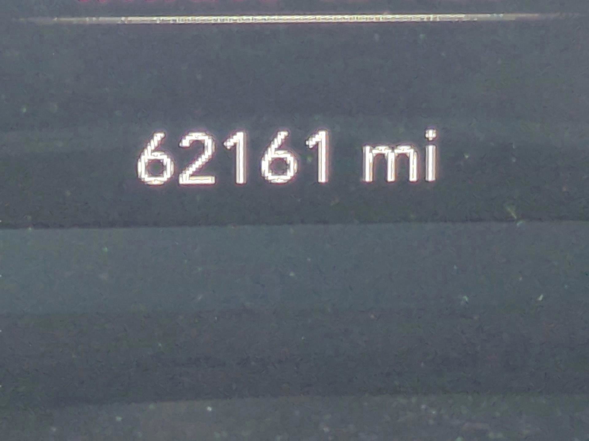 Used 2023 Chrysler Voyager LX image 26