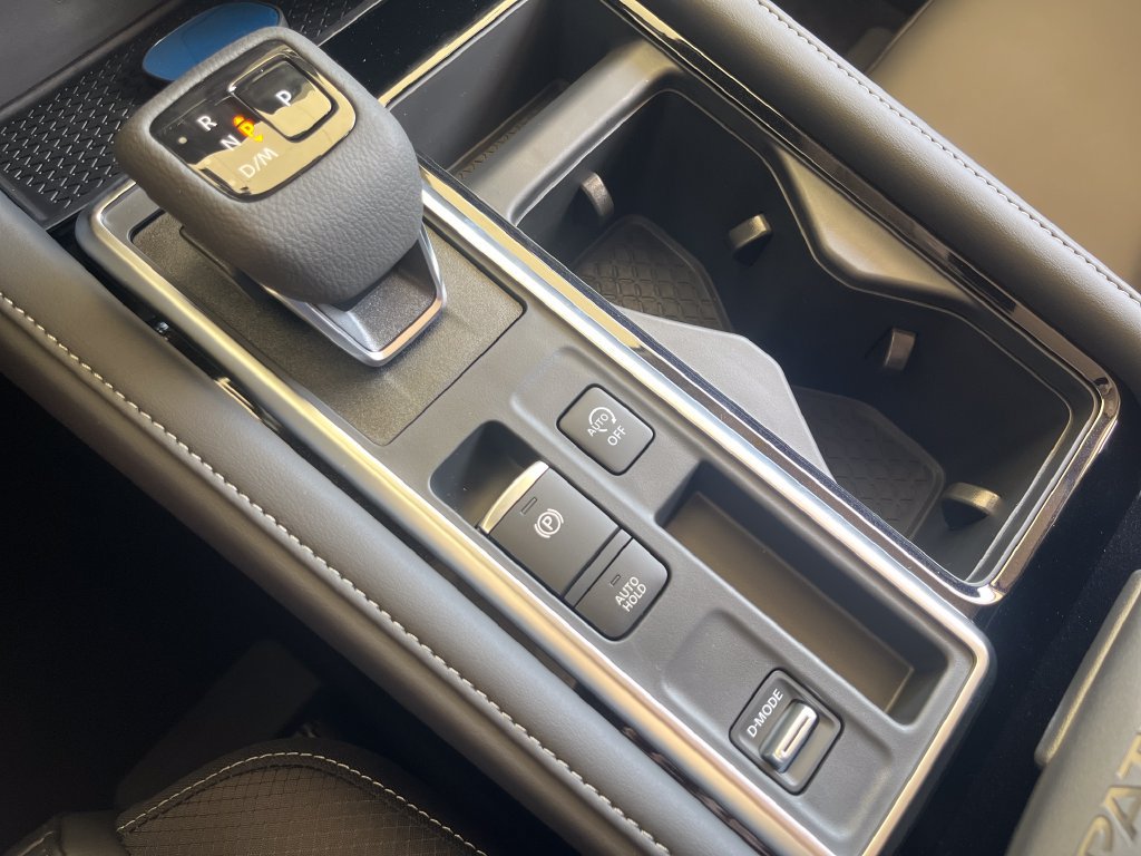 New 2026 Nissan Pathfinder SL FWD image 19