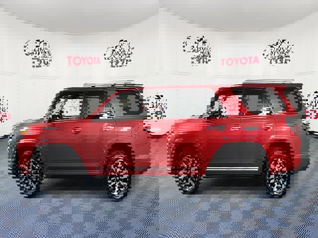 Used 2023 Toyota 4Runner Limited image 4
