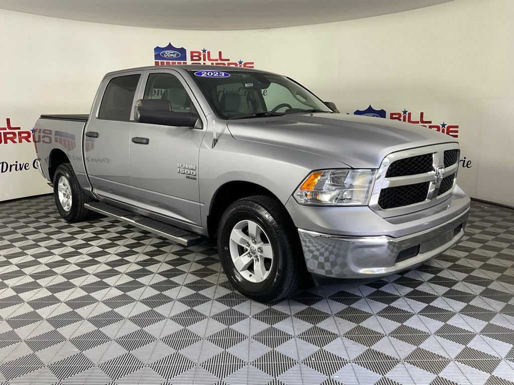 Used 2023 RAM 1500 Classic SLT w/ Trailer & Traction Group AWD/4WD video 1