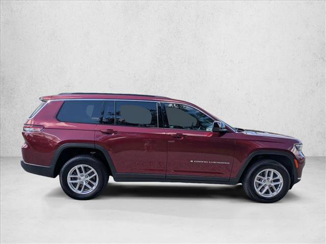 Used 2025 Jeep Grand Cherokee L Laredo AWD/4WD image 4